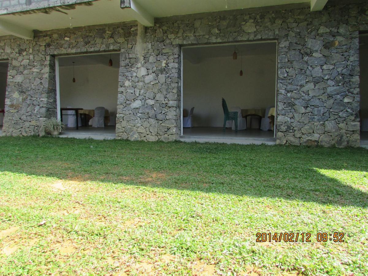 The Breeze Hotel Elpitiya (Galle) Exterior photo